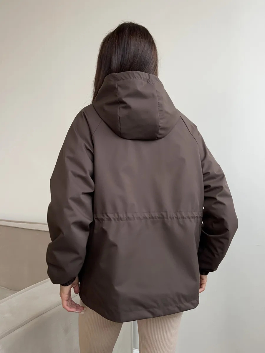 SONIA / CHAQUETA IMPERMEABLE CON CAPUCHA
