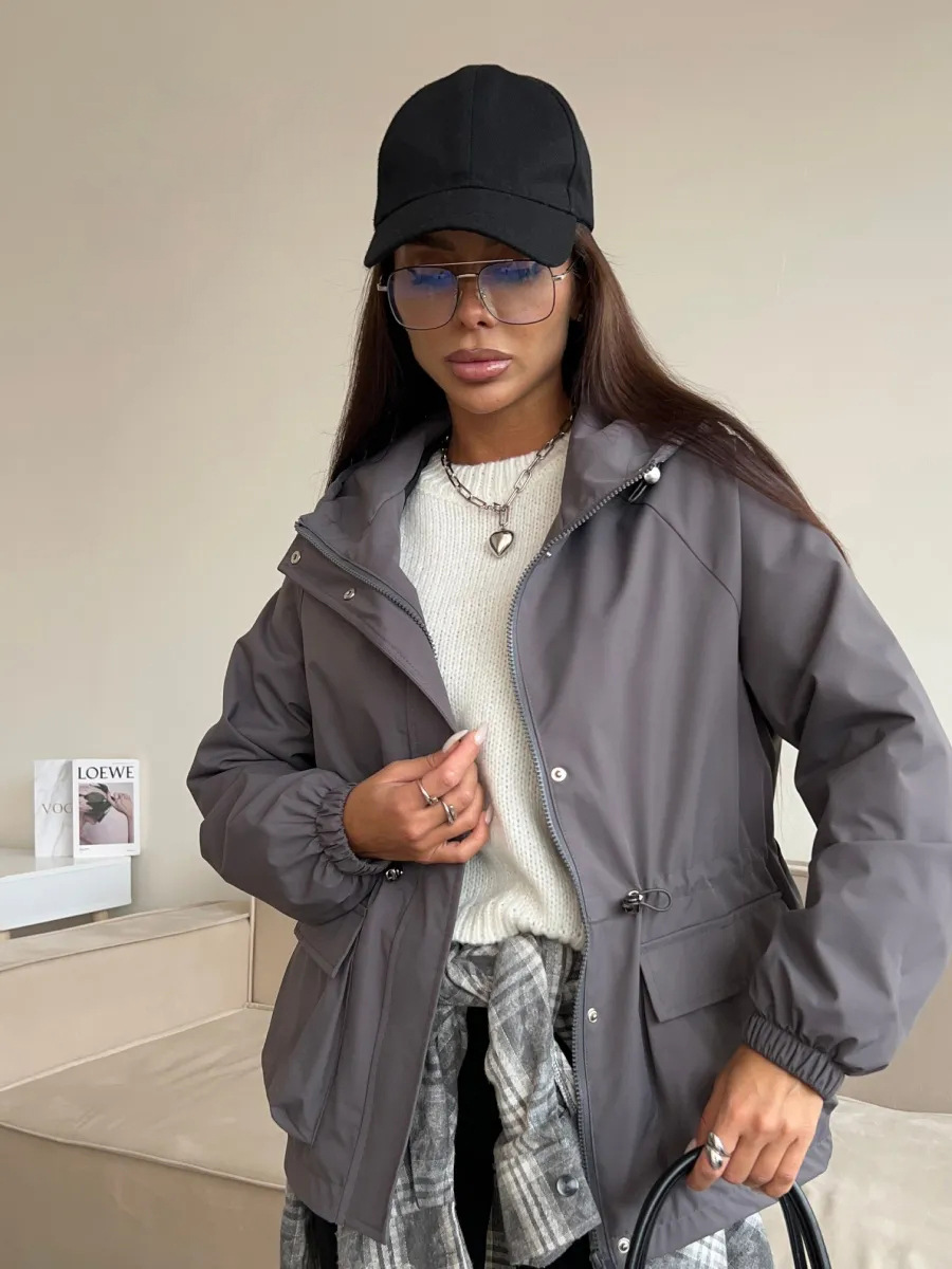 SONIA / CHAQUETA IMPERMEABLE CON CAPUCHA