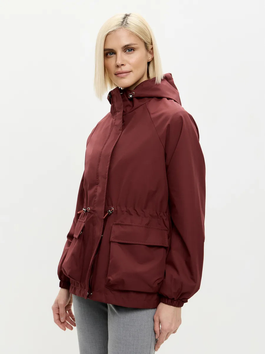 SONIA / CHAQUETA IMPERMEABLE CON CAPUCHA