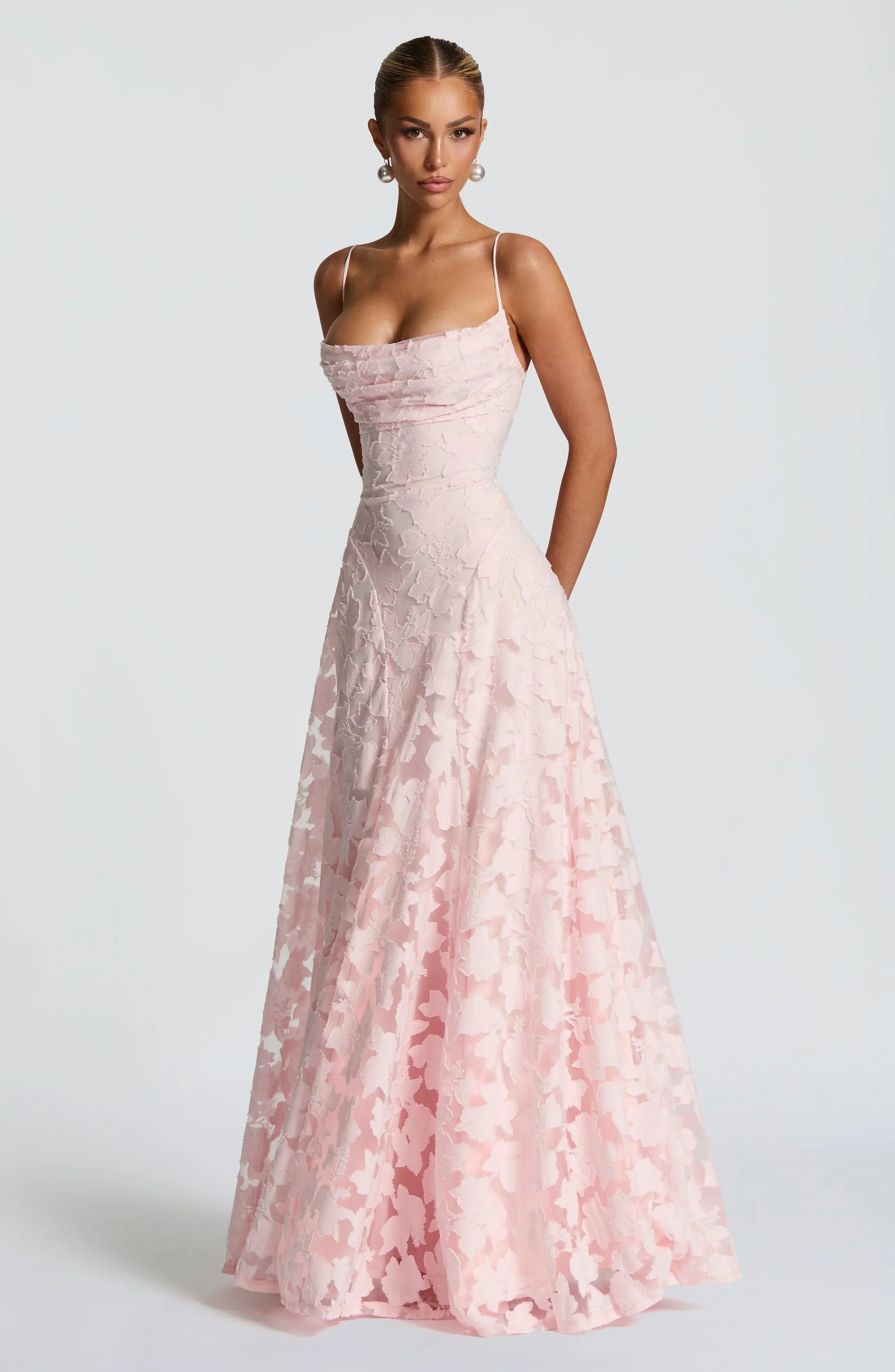 BLOOM / VESTIDO MAXI ELEGANTE