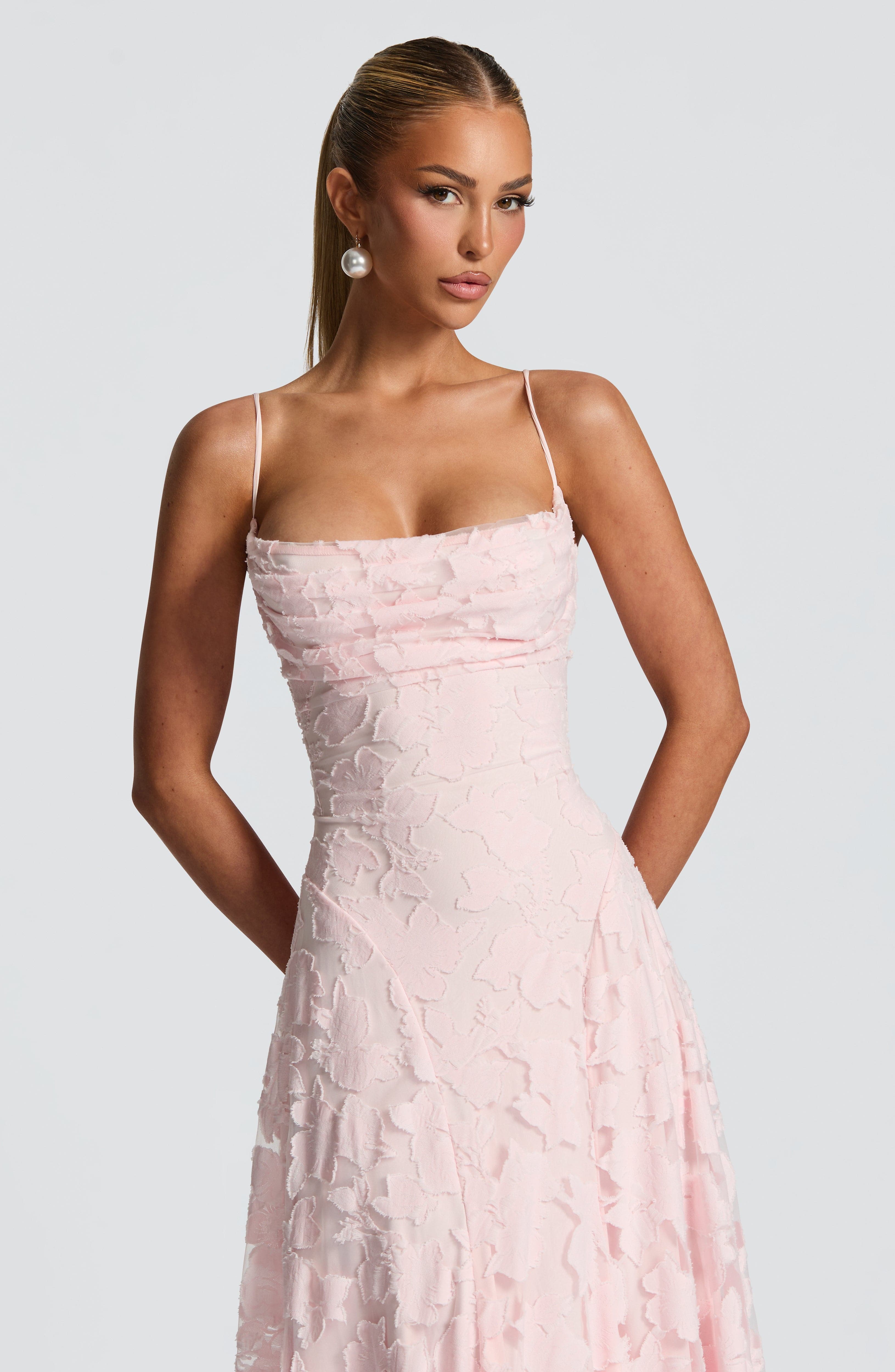 BLOOM / VESTIDO MAXI ELEGANTE