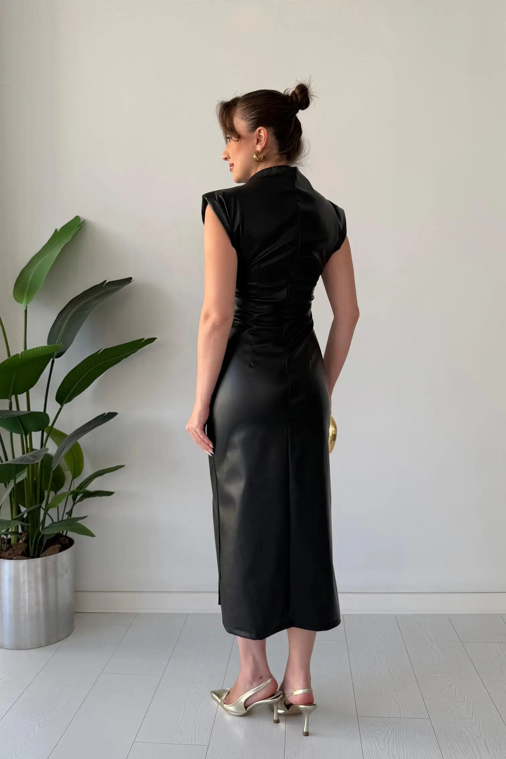 LARA / VESTIDO ELEGANTE