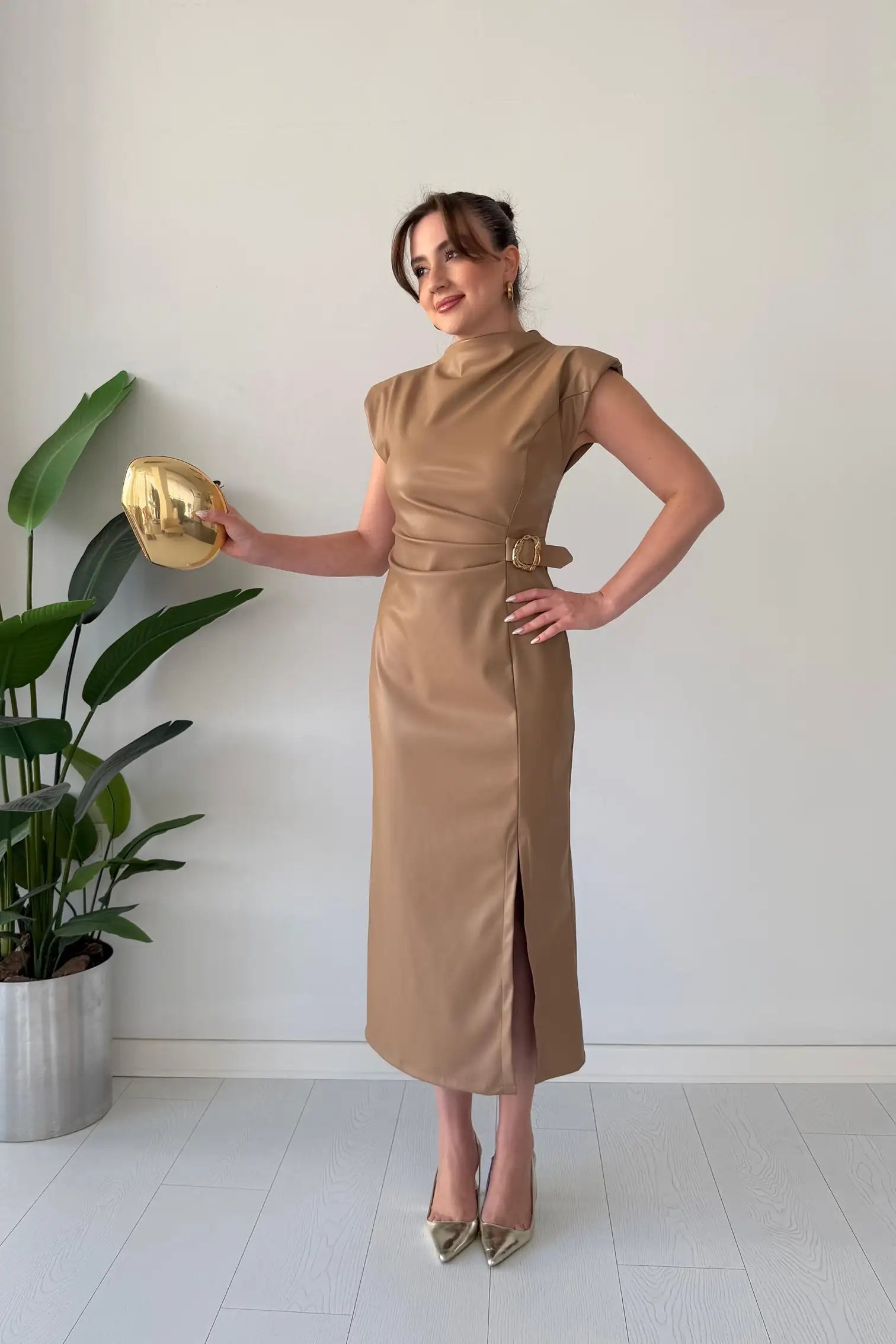 LARA / VESTIDO ELEGANTE