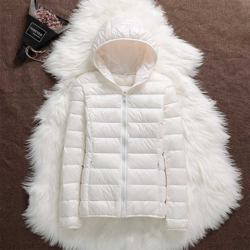 AMELIA / CHAQUETA IMPERMEABLE